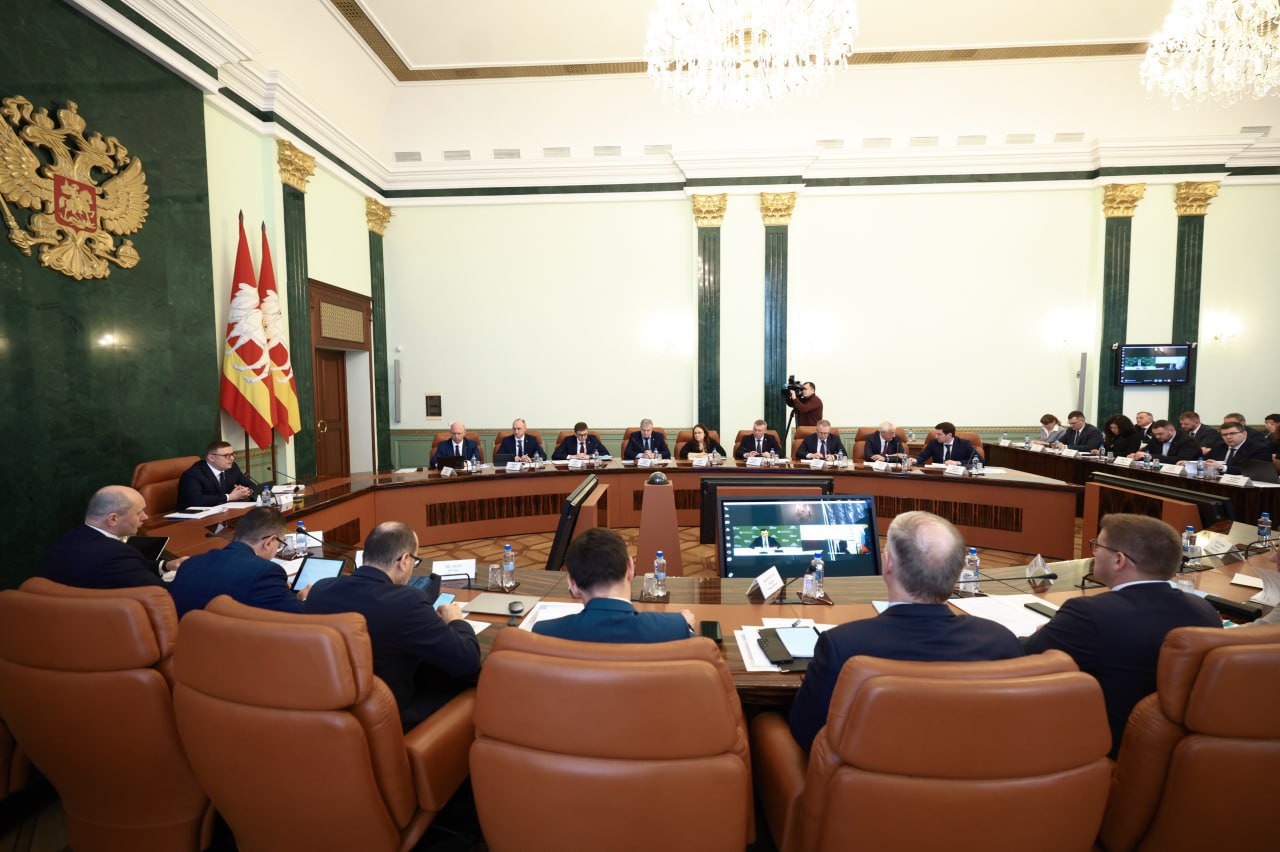 Подведение итогов работы силовых ведомств в 2025 году и завершение третьего этапа проекта «Герои Южного Урала» стали главными событиями недели в Челябинской области Подведение итогов работы силовых ведомств в 2025 году и завершение третьего этапа проекта «Герои Южного Урала» стали главными событиями недели в Челябинской области