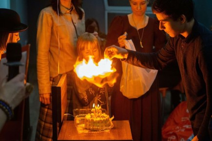 ������ � ����������� ������� �������� 15-����� ���� � ����������