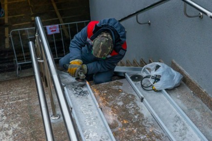 ����������� ������������ ����� �������� ������ ��� � ������