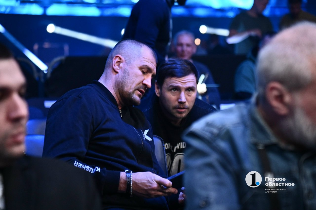 Сергей Ковалев стал почетным гостем турнира RCC в ледовой арене «Трактор» Сергей Ковалев стал почетным гостем турнира RCC в ледовой арене «Трактор»