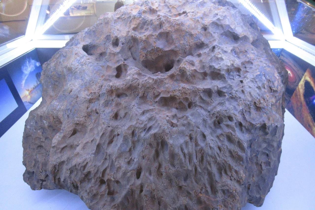 Челябинский метеорит: 13 лет со дня яркого космического события – история и факты Челябинский метеорит: 13 лет со дня яркого космического события – история и факты