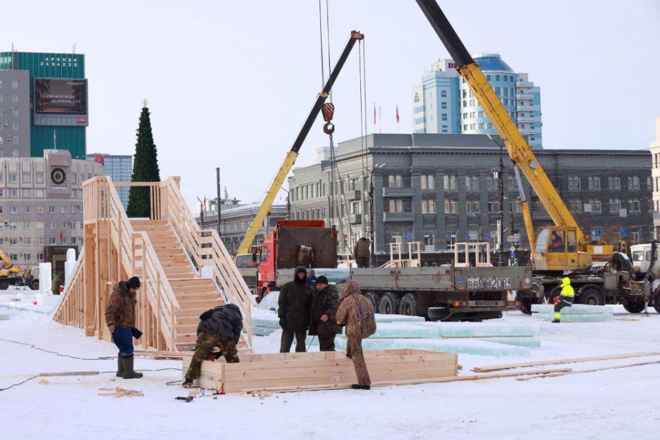 Закрытие ледового городка в Челябинске назначили на 21 февраля