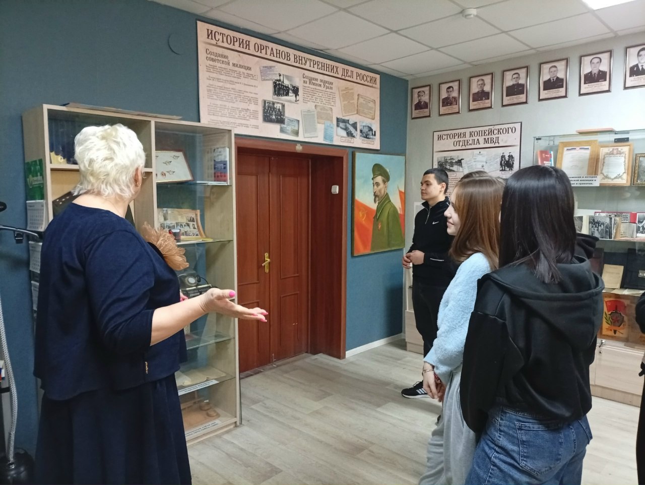 Копейские студенты прикоснулись к вековой истории полиции в музее МВД Копейские студенты прикоснулись к вековой истории полиции в музее МВД