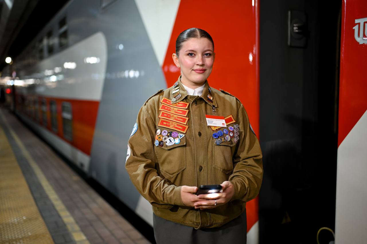 Дмитрий Чернышенко, Валерий Фальков и Григорий Гуров поздравили Российские студенческие отряды с днем их основания Дмитрий Чернышенко, Валерий Фальков и Григорий Гуров поздравили Российские студенческие отряды с днем их основания