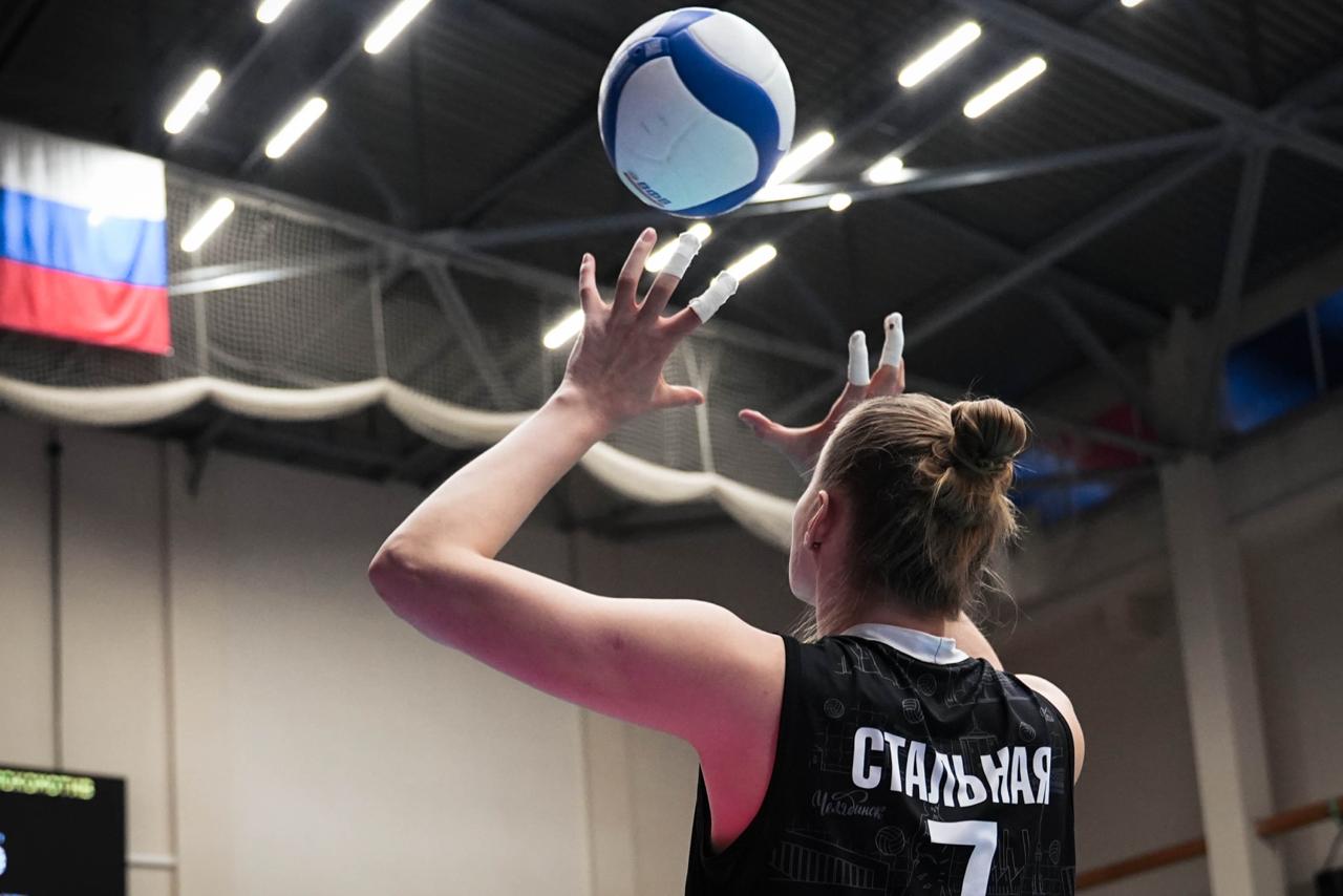 Челябинское «Динамо-Метар» вырвало победу у «Омички» в пятисетовой драме