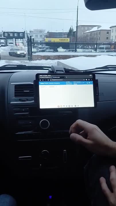 В Челябинске с 1 апреля начнут тестировать мобильный контроль платных парковок