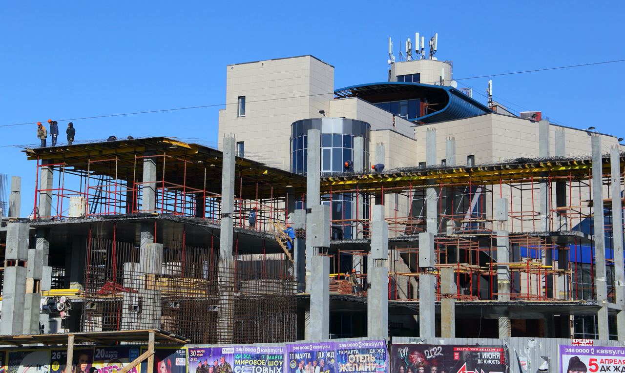 Челябинск вошел в ТОП городов по разнице цен в новостройках и строящихся домах