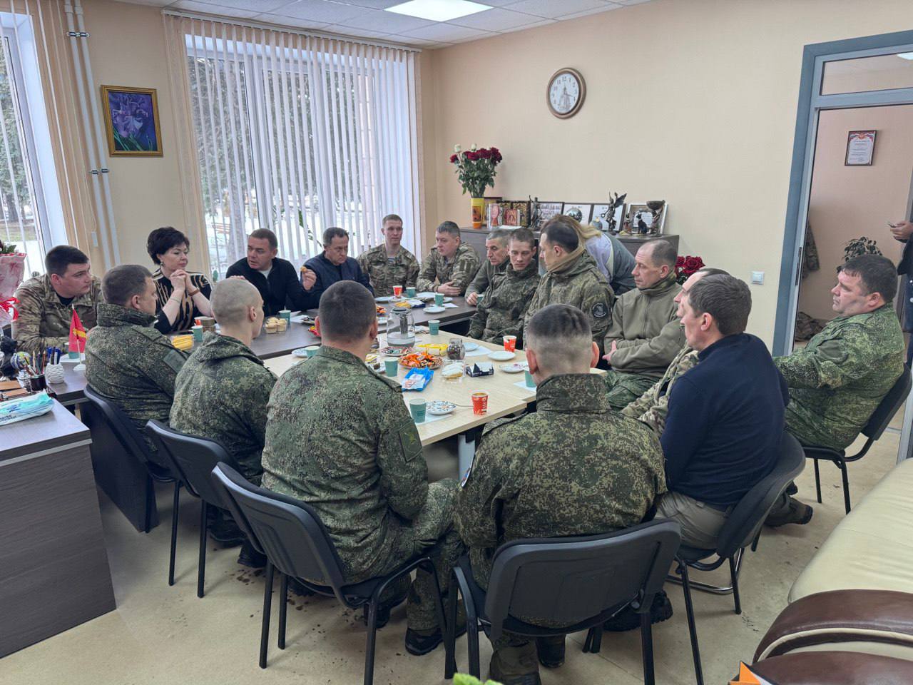 Продукты, одеяла и дроны: южноуральцы поддержали военных в ДНР