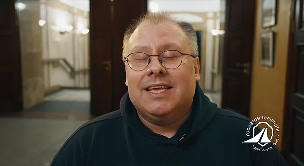 К вам обращается Владимир Устюгов - актёр и режиссёр