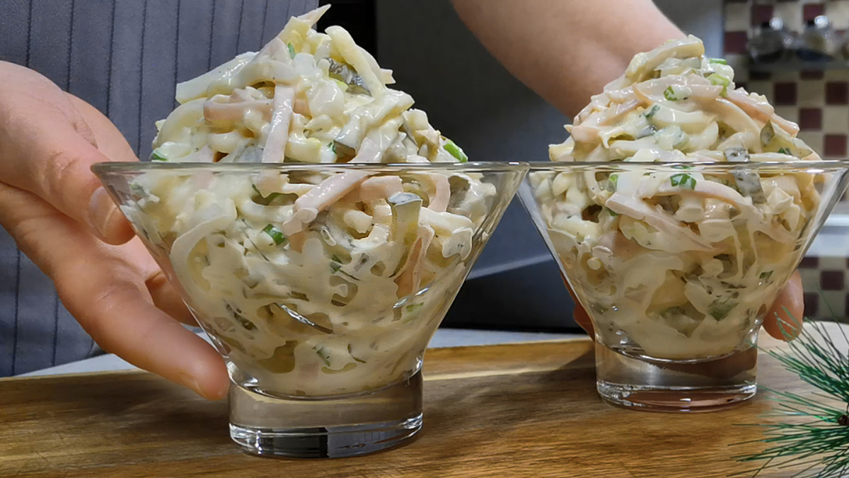 Три уникальных салата, которые должны быть на вашем праздничном столе