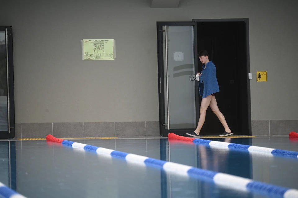 Купание закончилось больницей: прокуратура проверяет бассейн в Челябинске после болезни детей