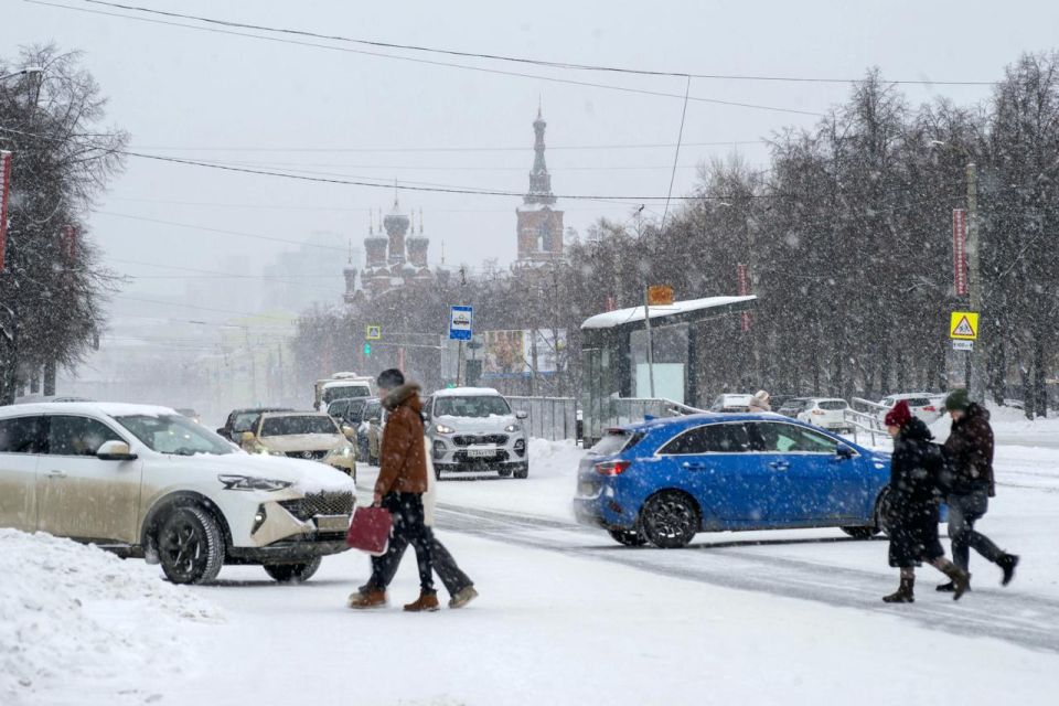 В Челябинской области продлили штормовое предупреждение из-за снегопадов
