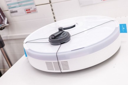 Южноуральцы бросились арендовать пароочистители и оборудование для химчистки