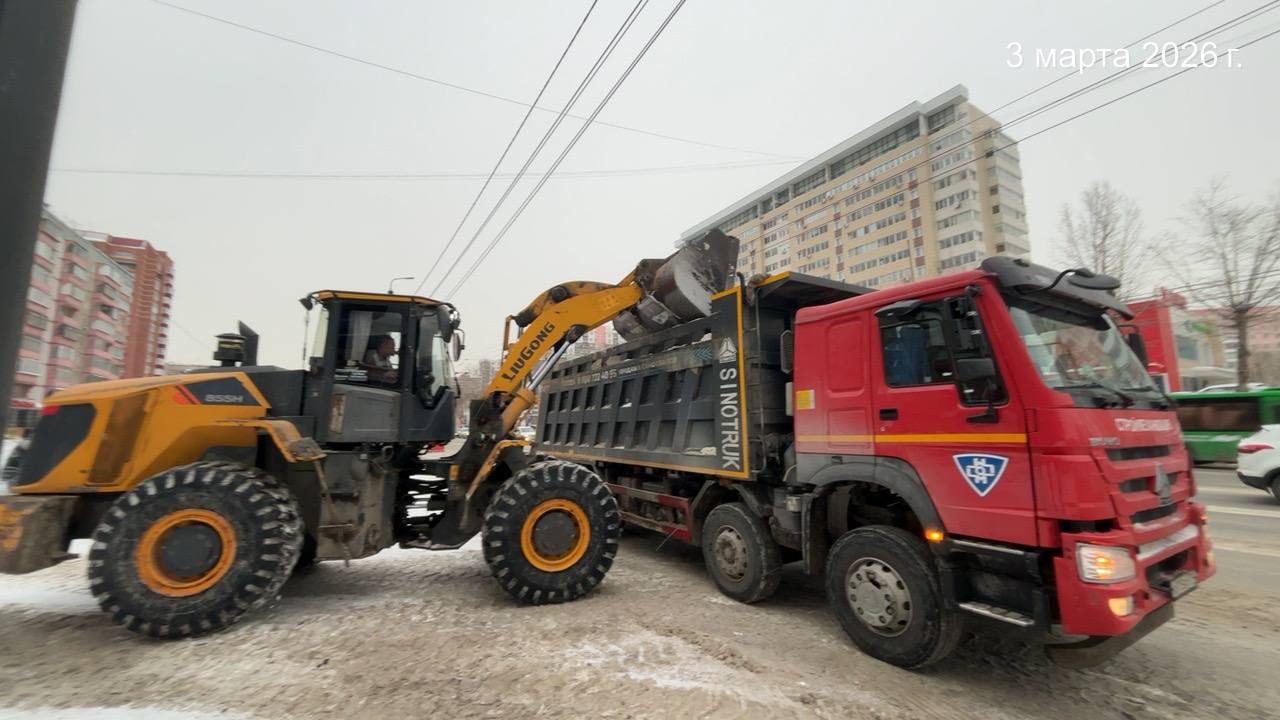 Снег вновь мобилизовал все службы города Снег вновь мобилизовал все службы города