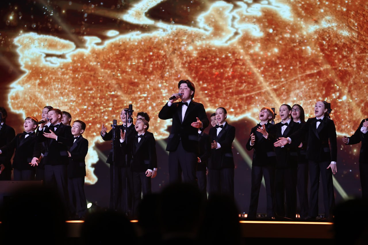 Сергей Кравцов вручил награды за просветительскую деятельность образовательной организации Сергей Кравцов вручил награды за просветительскую деятельность образовательной организации