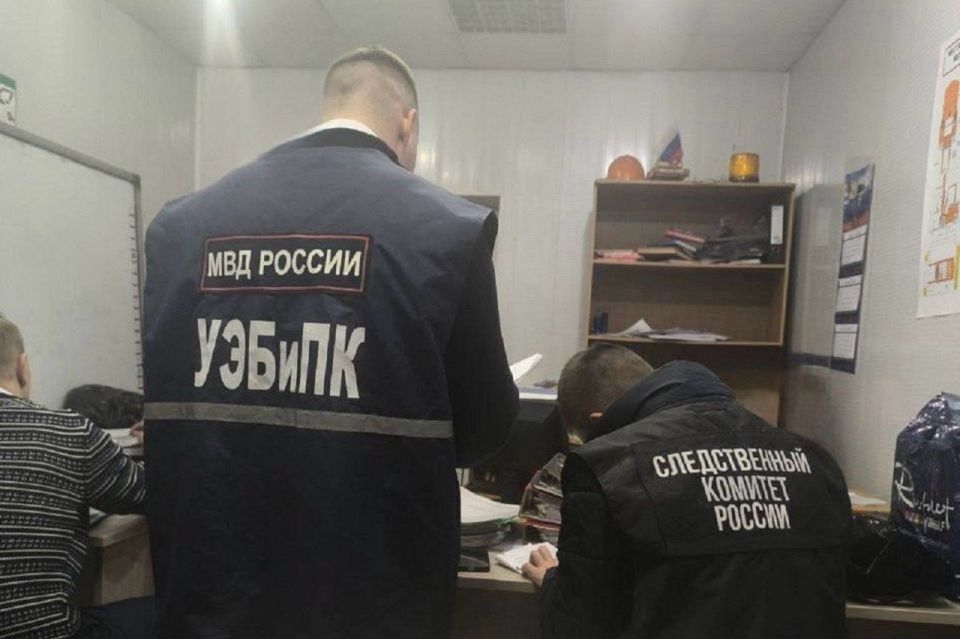 В Копейске задержали директора учебного центра по управлению спецтехникой