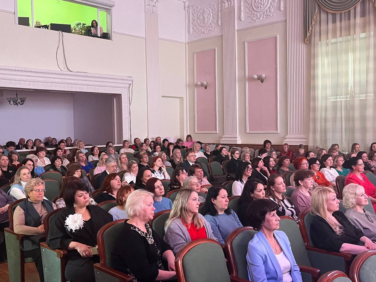 В Копейске состоялся концерт «В лучах весны» В Копейске состоялся концерт «В лучах весны»