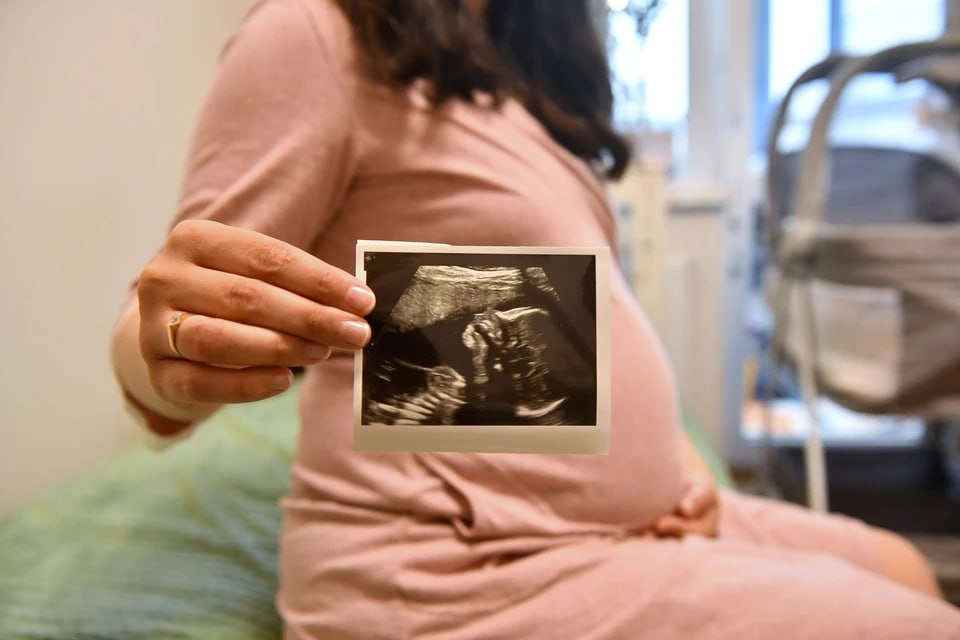 Очередь за счастьем: 363 жительницы Челябинской области стали мамами благодаря ЭКО