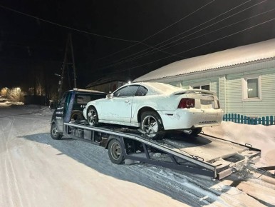 �� ������ �-5 ���������� ��� ��������� ��������� � �������� Ford Mustang