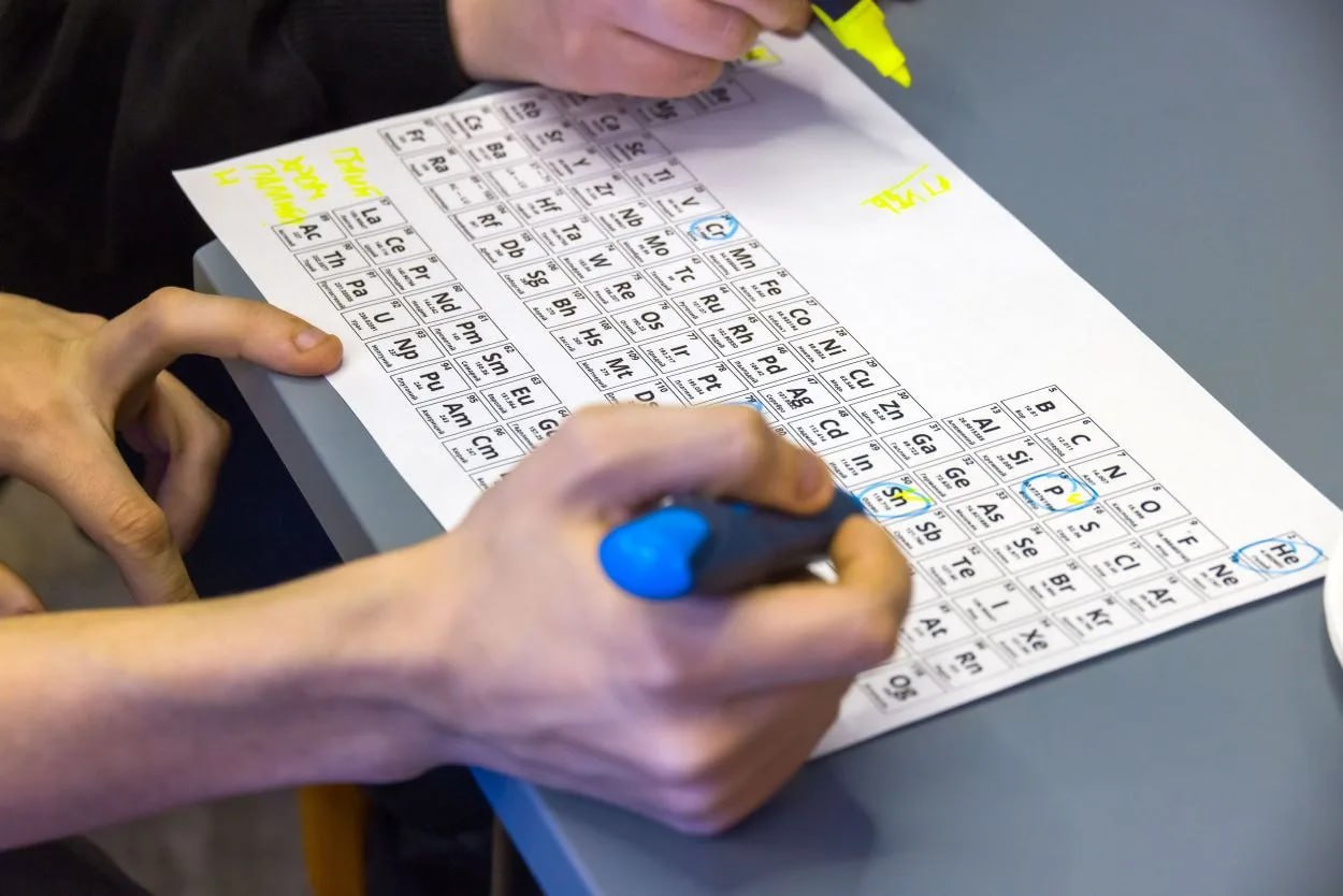 Химик Лилия Коваленко объяснила, почему помаду можно назвать гелем Химик Лилия Коваленко объяснила, почему помаду можно назвать гелем