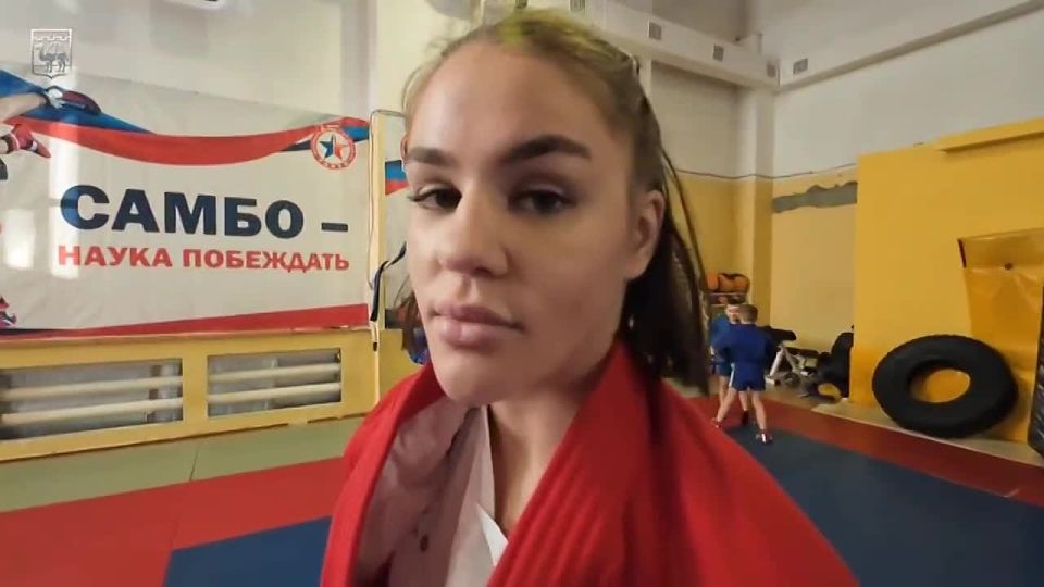 Алексей Лошкин: С праздником, дорогие женщины!