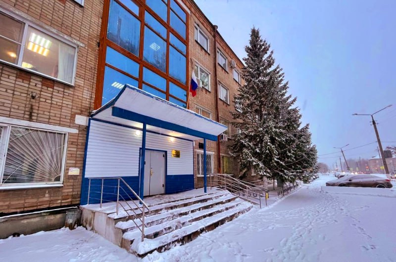 В Коркино полицейские вернули женщине телефон, похищенный с прилавка магазина