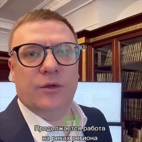 Губернатор потребовал оперативно почистить тротуары и междворовые проезды