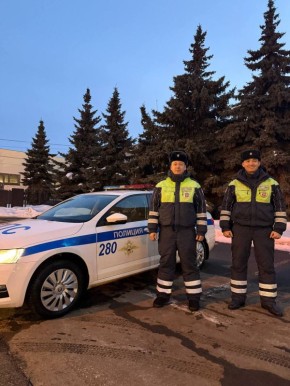 Жительница города Челябинска поблагодарила госавтоинспекторов за помощь в экстренной ситуации