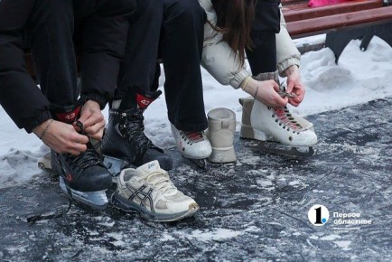 В Челябинске из-за аномального тепла закрыли катки