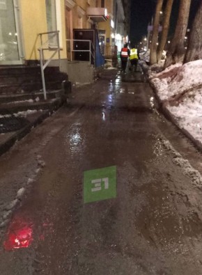 После нашего материала дорожники привели в порядок тротуар на Воровского