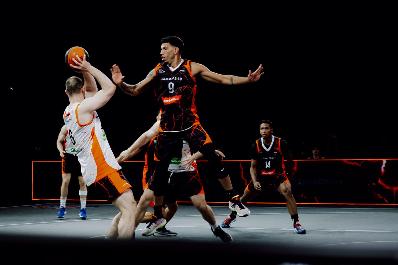 В Челябинске кипят спортивные страсти – ДС «Юность» принимает Кубок губернатора по баскетболу 3х3 В Челябинске кипят спортивные страсти – ДС «Юность» принимает Кубок губернатора по баскетболу 3х3