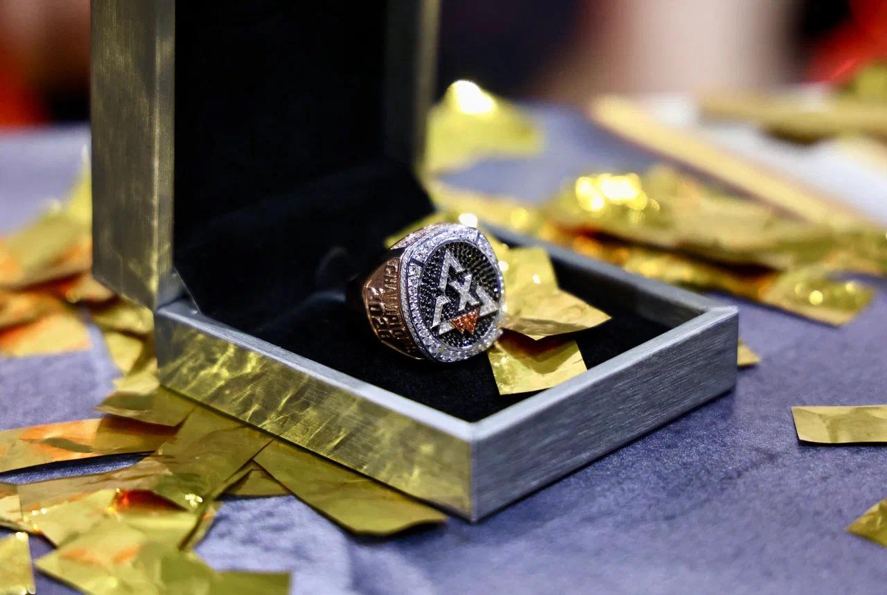 Перстни с 300 фианитами вручили победителям Кубка губернатора Перстни с 300 фианитами вручили победителям Кубка губернатора