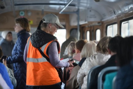 704 ����� �� �����: � ���������� ������ ������� ������ �������