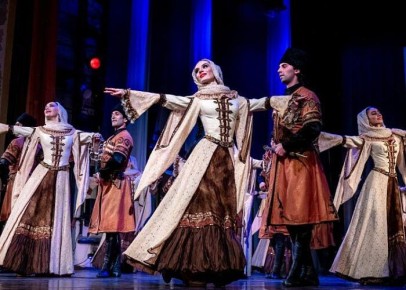 ������� ��������� � �������� �������� ���� �������� � ����������� �������