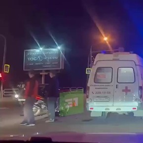 Жесткое ДТП на повороте в Западный