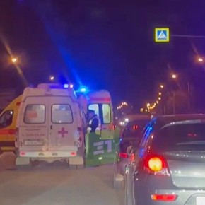 Ранены мотоциклист и его пассажир