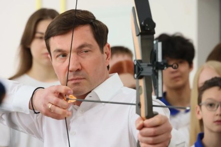 Алексей Лошкин и его карающий лук