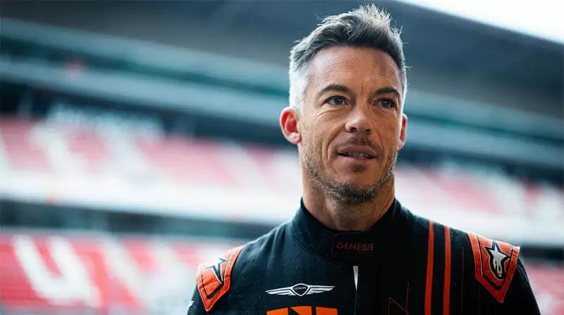 Лоттерер делится впечатлениями от нового гиперкара «GMR-001»