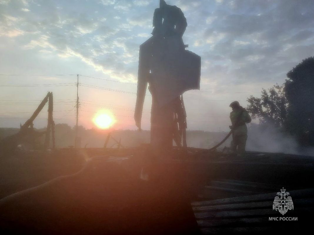 Пожар в Магнитогорске унес жизнь женщины Пожар в Магнитогорске унес жизнь женщины