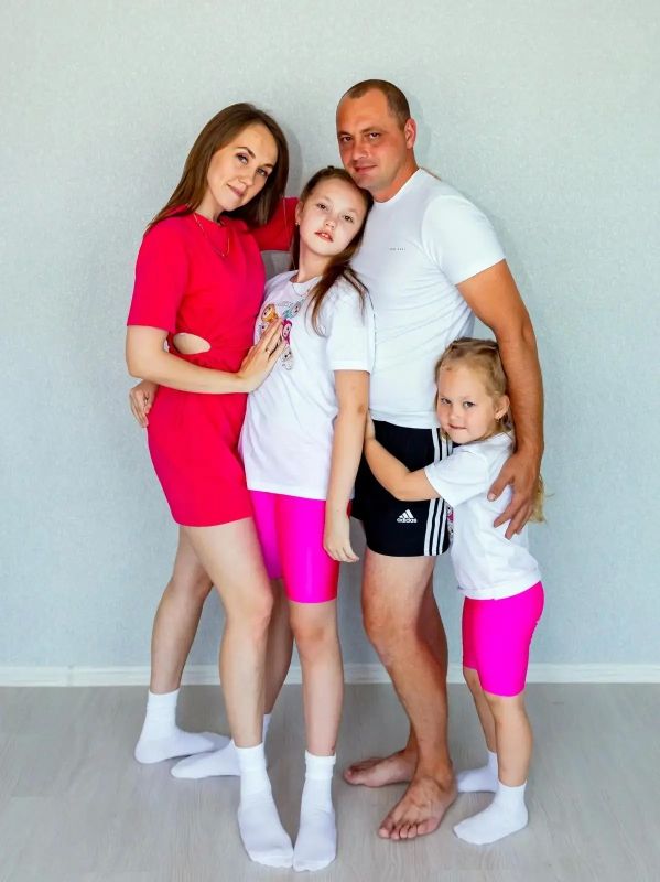#МЧСРоссии #ДеньСемьи. 12 лет рука об руку В День семьи, любви и верности рассказываем историю еще одной семьи, в которой надежный тыл помогает выполнять одну из самых непростых профессий #МЧСРоссии #ДеньСемьи. 12 лет рука об руку В День семьи, любви и верности рассказываем историю еще одной семьи, в которой надежный тыл помогает выполнять одну из самых непростых профессий