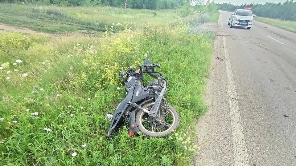 В Челябинской области сотрудники Госавтоинспекции устанавливают обстоятельства двух ДТП с участием мотоциклиста и водителя электровелосипеда В Челябинской области сотрудники Госавтоинспекции устанавливают обстоятельства двух ДТП с участием мотоциклиста и водителя электровелосипеда
