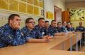 Слушателям центра профподготовки ГУ МВД области рассказал о пользе правильного питания и здорового образа жизни профессиональный спортсмен Александр Щеголев