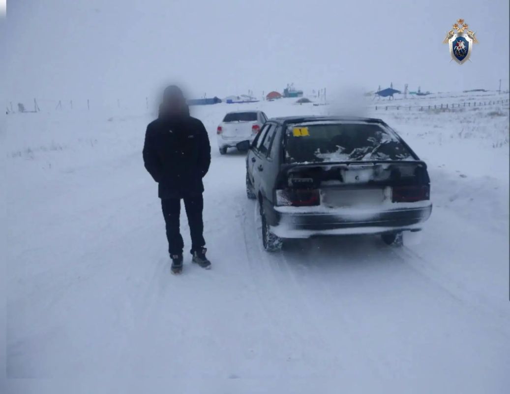 Поджигал волосы, требуя прилюдно извиниться перед девушкой: в Челябинской области суд вынес приговор двум парням за похищение