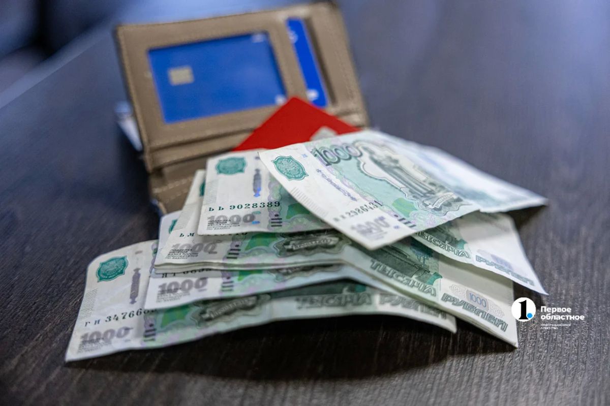 Семья из Миасса лишилась денег после покупки смартфона в «зарубежном онлайн-магазине»