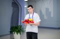 Школьник из Челябинска учит подводных роботов убирать мусор в Черном море