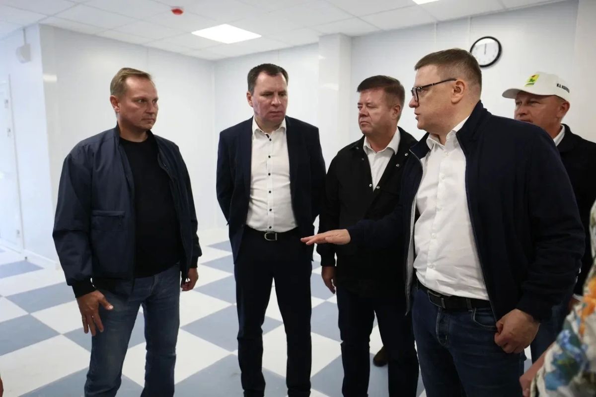 Алексей Текслер осмотрел новую поликлинику районной больницы в Аргаяше Алексей Текслер осмотрел новую поликлинику районной больницы в Аргаяше