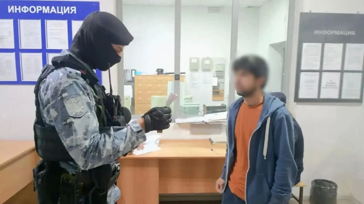 Сотрудниками Управления по вопросам миграции совместно с коллегами из Главного Управления Федеральной службы судебных приставов продолжается работа по удалению за пределы страны иностранных граждан, нарушивших миграционное... Сотрудниками Управления по вопросам миграции совместно с коллегами из Главного Управления Федеральной службы судебных приставов продолжается работа по удалению за пределы страны иностранных граждан, нарушивших миграционное...