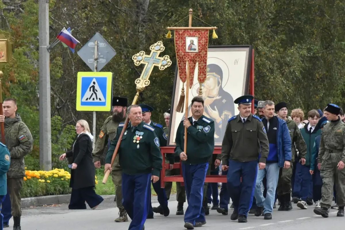 В Год единства народов России «Уфалейский благовест» собрал 7500 участников и зрителей В Год единства народов России «Уфалейский благовест» собрал 7500 участников и зрителей