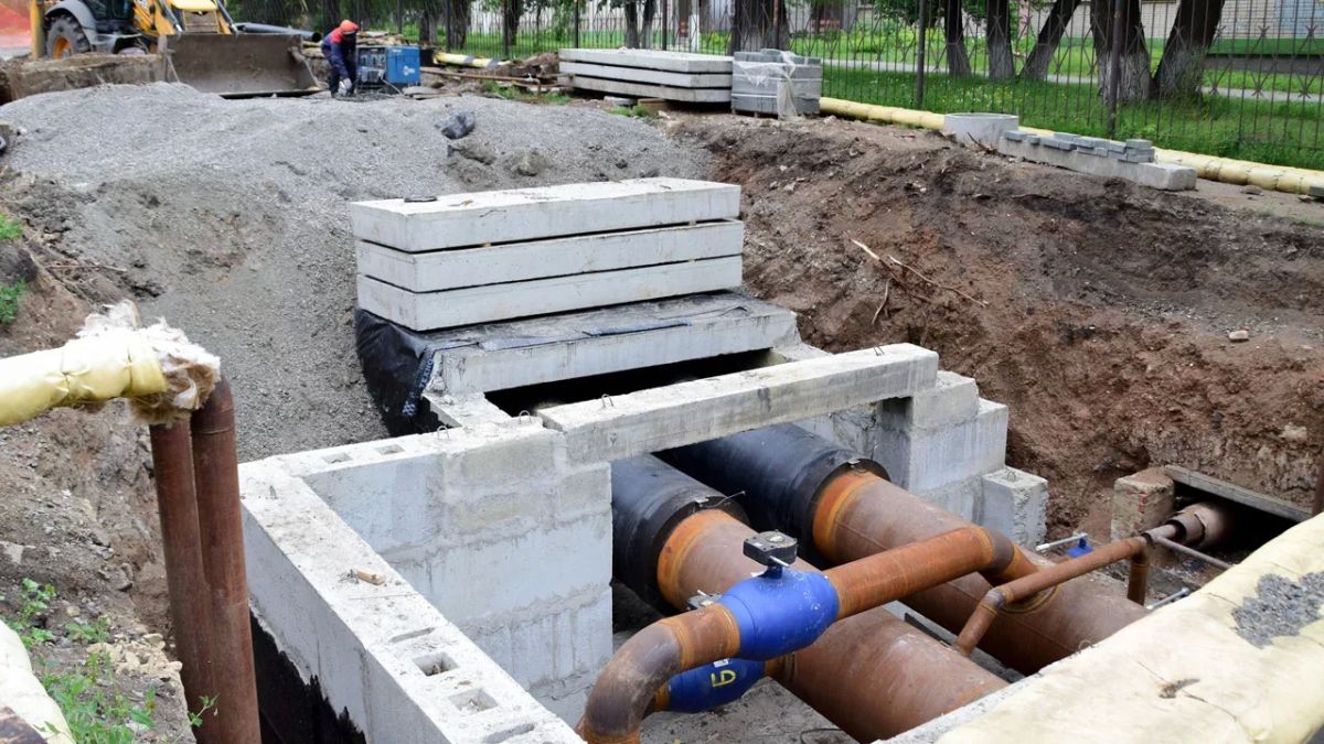 В Челябинске нашли более 900 повреждений теплосетей во время опрессовки