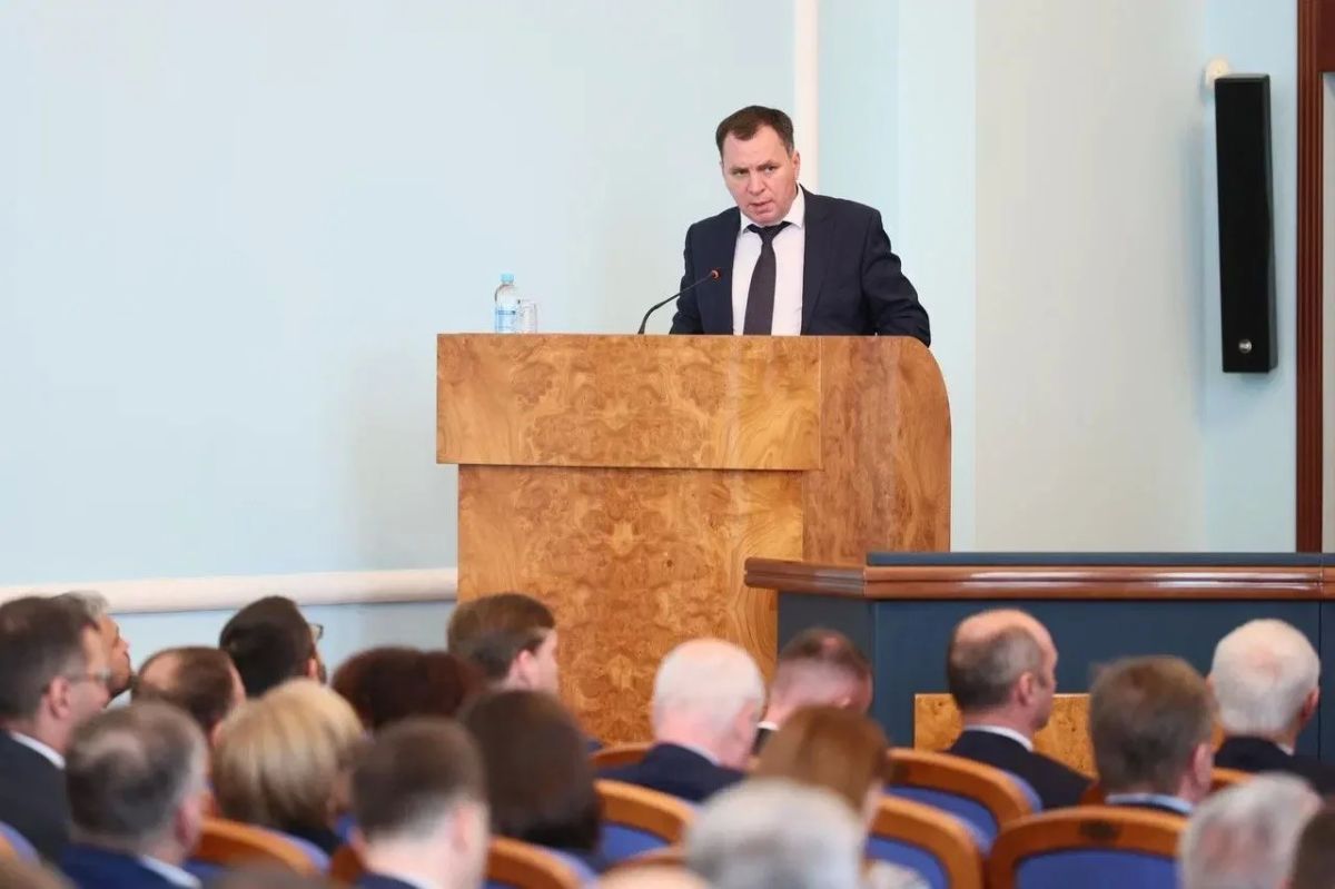 Алексей Текслер провел областное совещание с главами муниципальных образований Челябинской области Алексей Текслер провел областное совещание с главами муниципальных образований Челябинской области